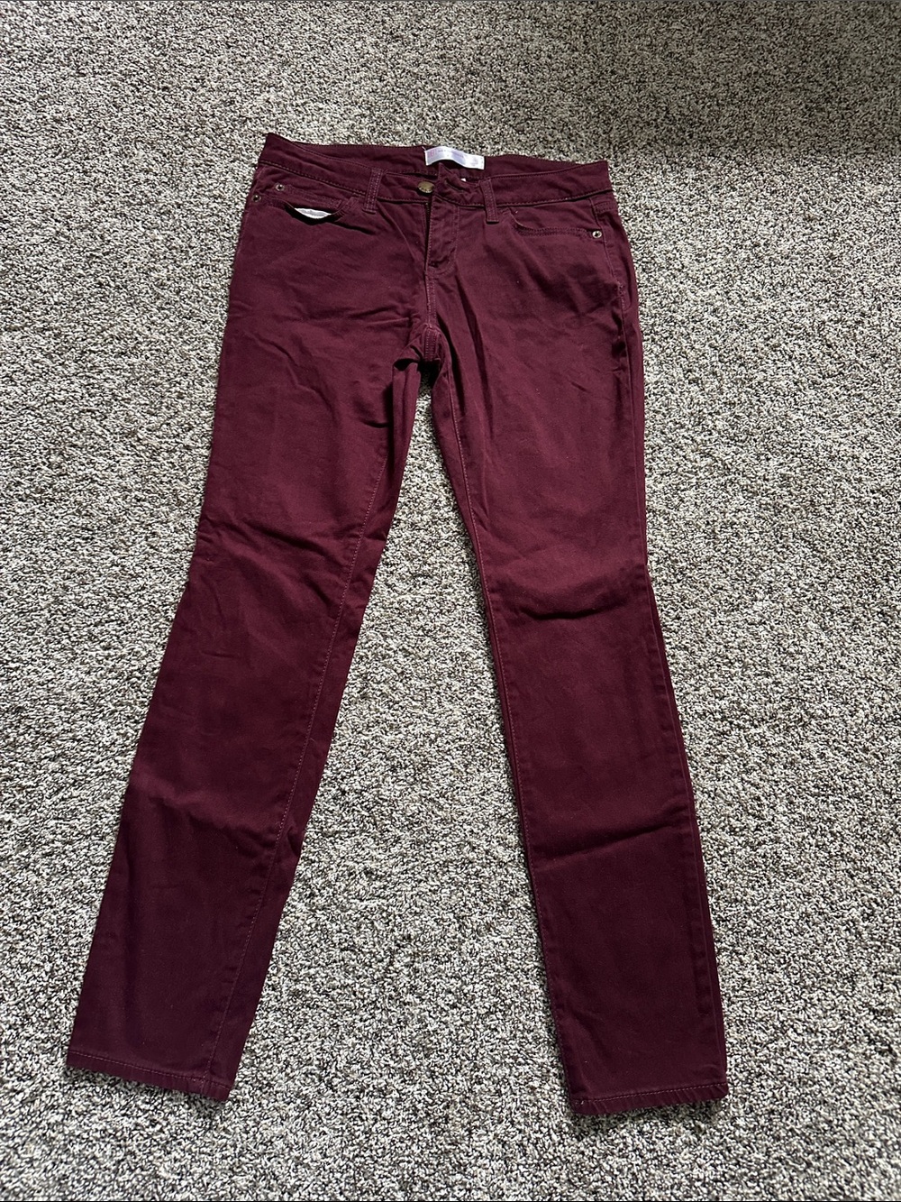 No Boundaries Women's Burgundy Skinny Jeans